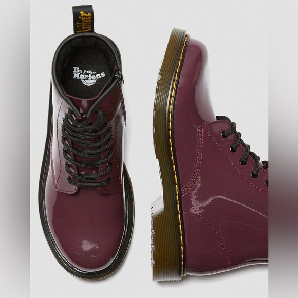 Dr Martens Women’s Boots Burgundy Purple‎ Lace-Up Patent Leather - Picture 1 of 11